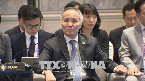 Hội nghị Hẹp Bộ trưởng Kinh tế ASEAN thảo luận biện pháp tăng cường hội nhập khu vực ảnh 1
